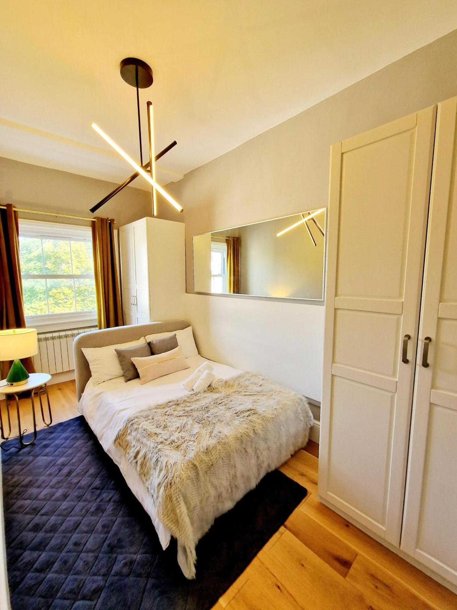 Gorgeous Hyde Park Home With Elevator Access By Tube Metro Stations Londra Exterior foto